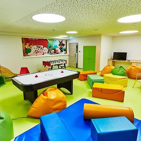 Hotel Wagrainerhof 4*